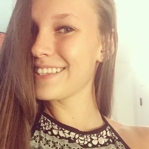 Meet your Posher, Brittany