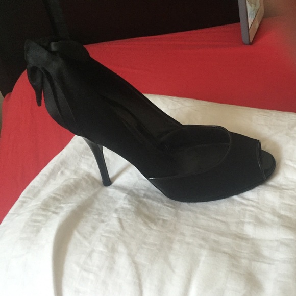 Sergio Rossi satin open toe pumps