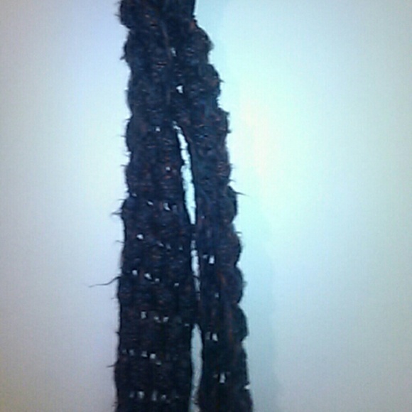 Scarves - Picture 2 of 4
