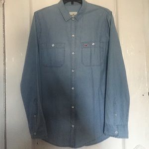 Long sleeve jean shirt.