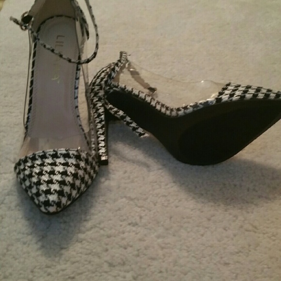 Ladies Shoes