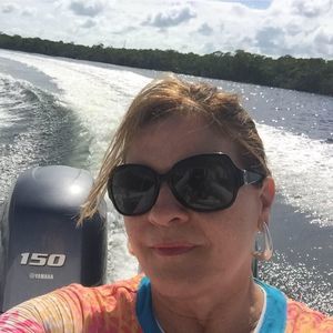 Meet your Posher, Odalis