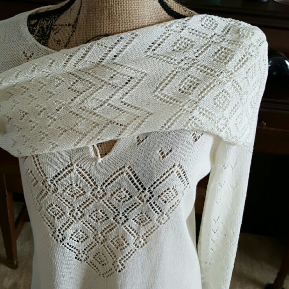 Top - Picture 3 of 4