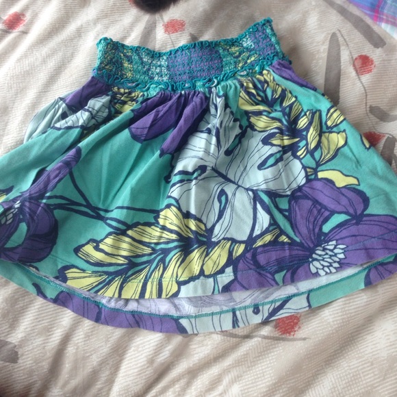 Gap Floral skirt