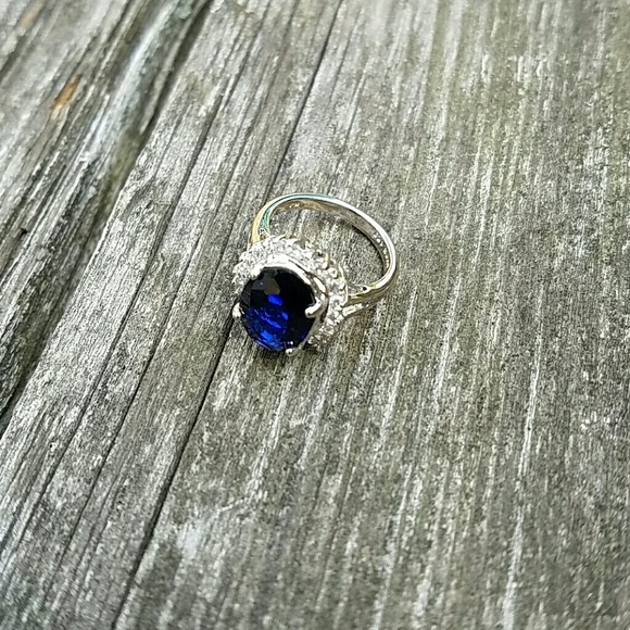 Majestic princess ring
