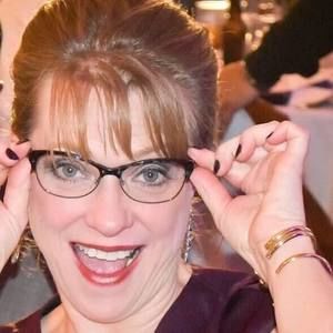 Meet your Posher, Paula