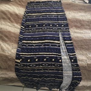Tribal Print Maxi skirt!!! With a sexy slit 😏