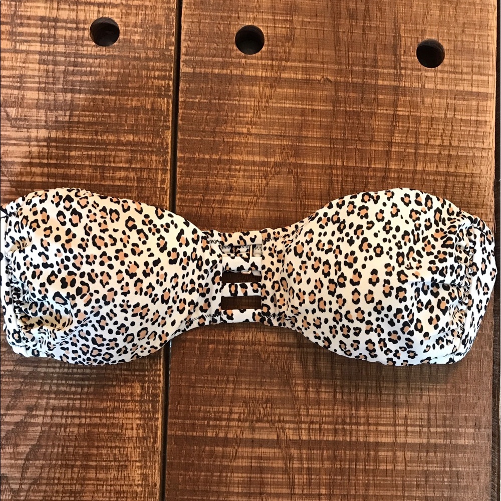 Victoria's Secret bikini top.