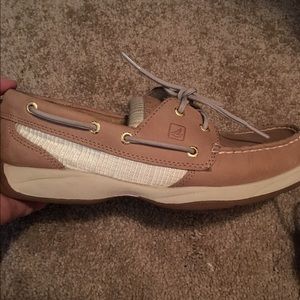Womens Sperry Size 8