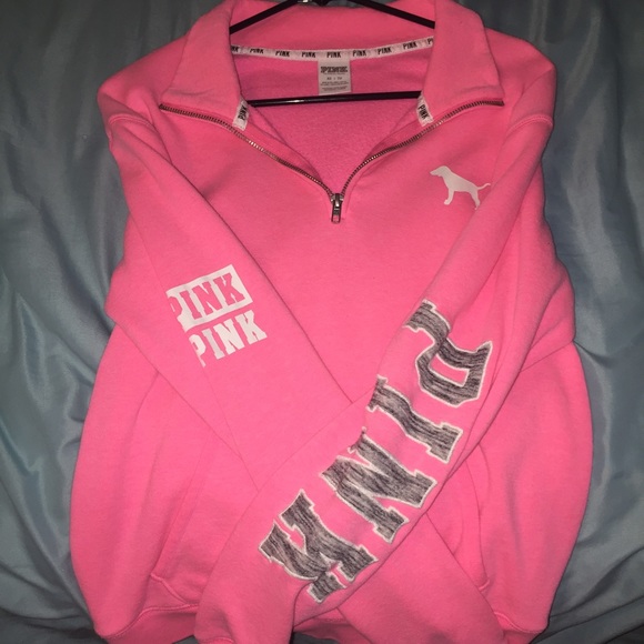 Half zip vs pink