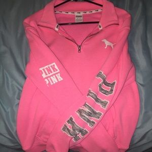 Half zip vs pink