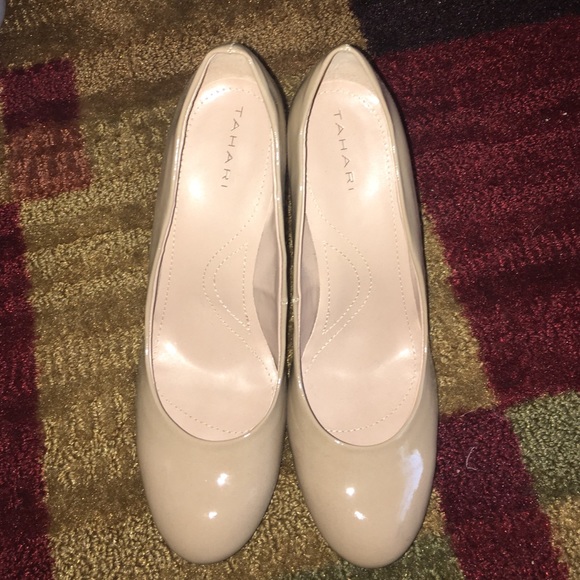 nude heels - Picture 1 of 2