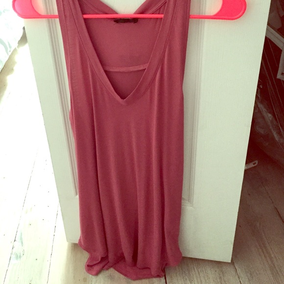 Rose Vneck tank top