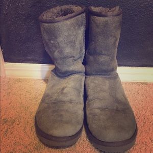 Short Classic Uggs