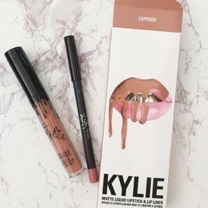 ✨ONE DAY SALE ✨Kylie Lip Kit in Exposed