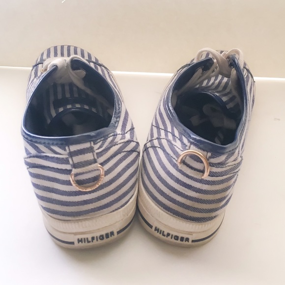 Tommy Hilfiger Striped Tennies - Picture 4 of 4