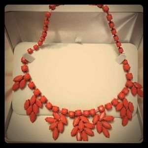 Coral color necklace 💃🏻