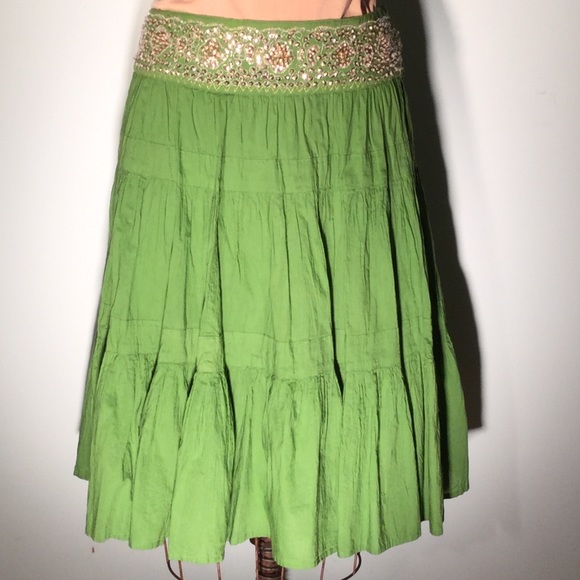 BCBG MaxAzria lime tiered skirt w/bead/sequin yoke - Picture 2 of 4