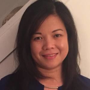 Meet your Posher, Dina