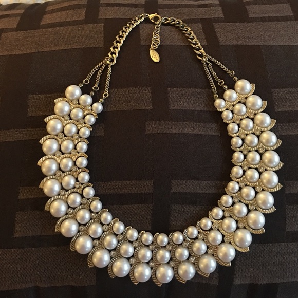 ANN TAYLOR (Faux) Pearl & Cubic Zirconia Necklace