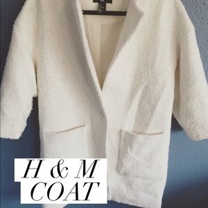 CREAM COLORED COAT | H & M | SZ 4