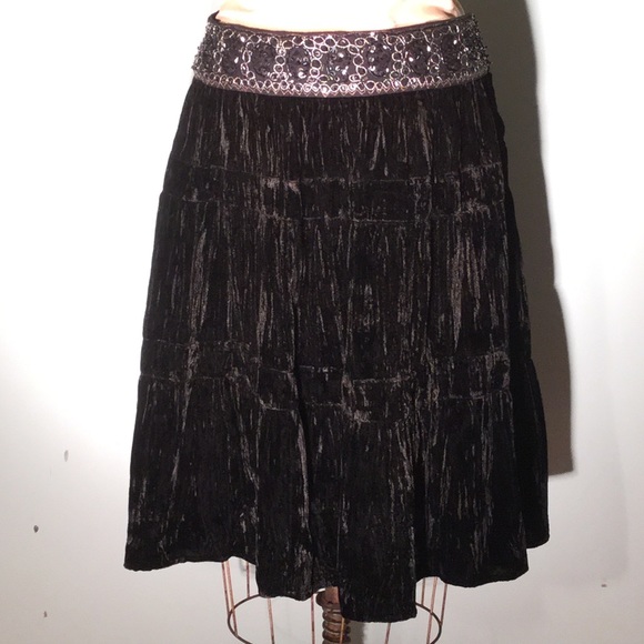 BCBG MaxAzria black crush velvet tier skirt/beaded - Picture 1 of 4