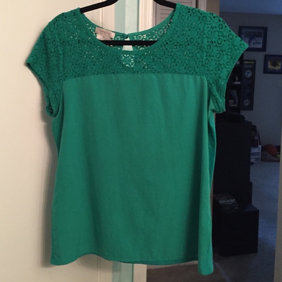 Green lace top dress shirt