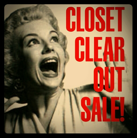 Closet Clear Out Sale .. Everything Must Go - Picture 1 of 1