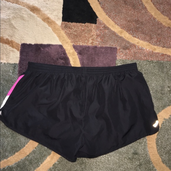 ETONIC RUNNING SHORTS - Picture 4 of 4