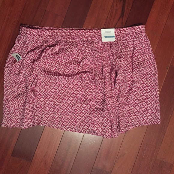 Old navy shorts (XL)