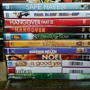 Selling lot of 11 movies