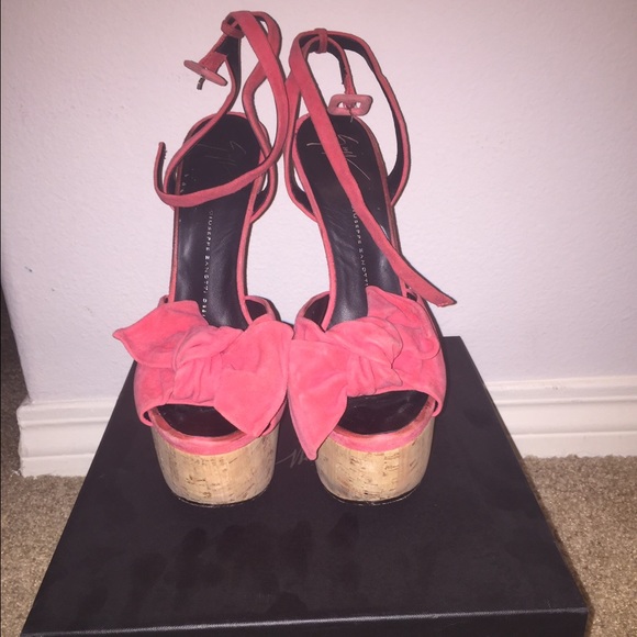 Giuseppe Zanotti Bow (Denny) Sandal