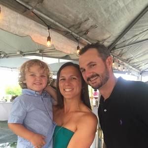 Meet your Posher, Alicia