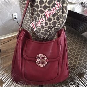Amanda Tory Burch Handbag 🎒