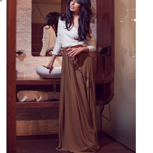 💥last one💥Flowy Open Back Maxi Dress - Picture 4 of 4