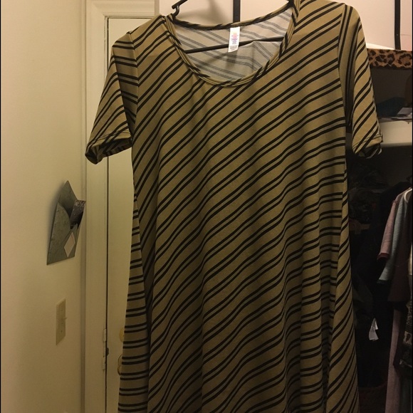 LuLaRoe perfect t