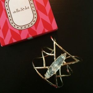 Stella & Dot Aria Cuff - gold