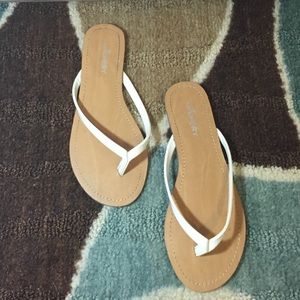 Unionbay Simple Flip Flops