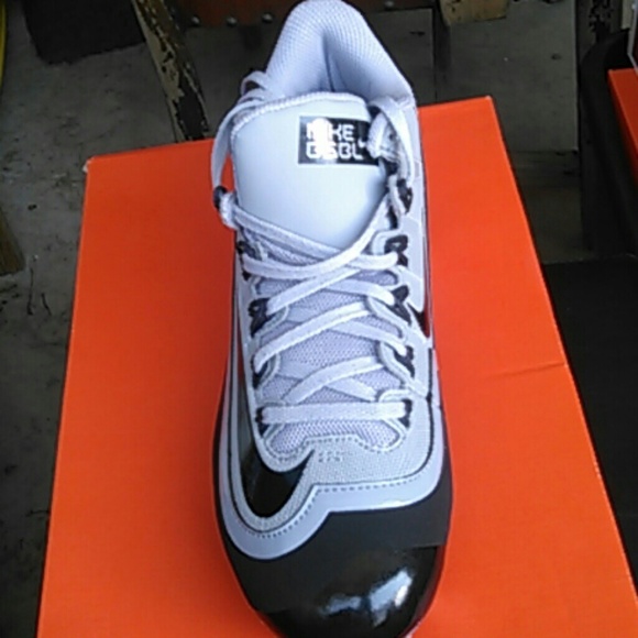 MEN'S NEW NIKE HUARACHE 2KFILTH PRO LOW CLEATS - Picture 2 of 4