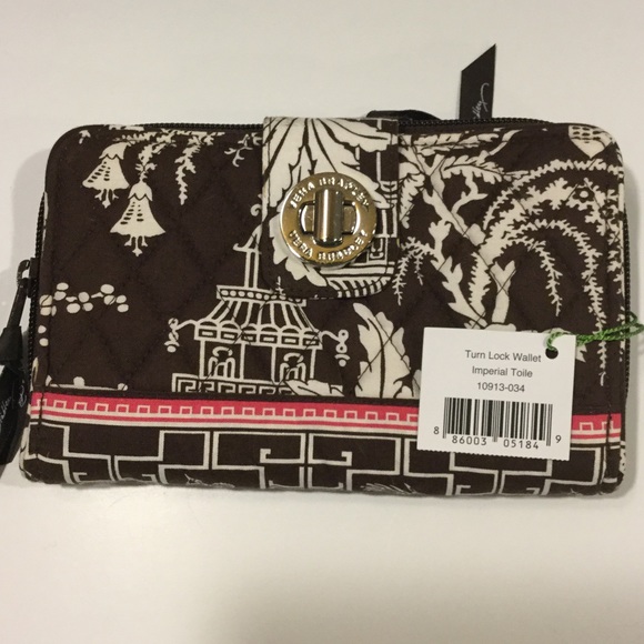 NWT Vera Bradley Turn Lock Wallet - Imperial Toile