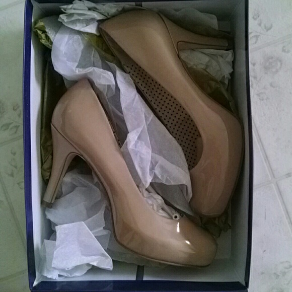 Madden Girl heels - Picture 3 of 3