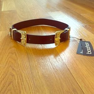 Double buckle belt