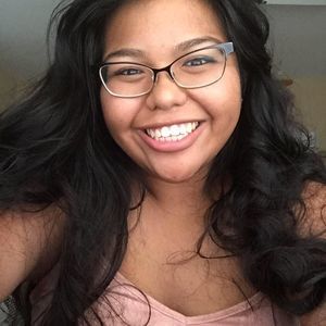Meet your Posher, Monica