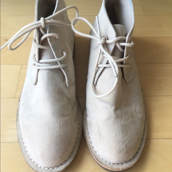 Tan nude suede chukka booties