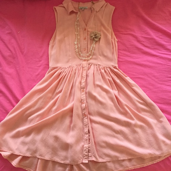 Charlotte Russe Dresses & Skirts - Pink button up dress