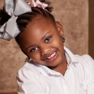 Meet your Posher, Chenise