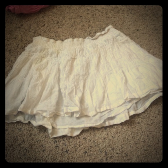 American Eagle mini skirt