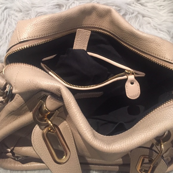 Chloe Paraty Medium handbag, Dove - Picture 2 of 7