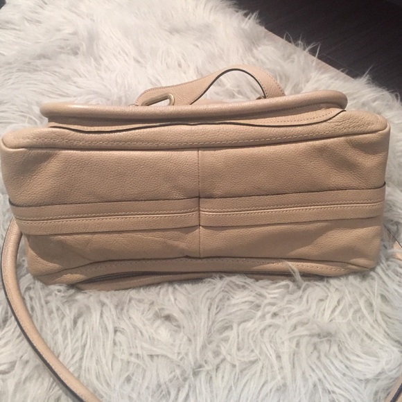 Chloe Paraty Medium handbag, Dove - Picture 3 of 7