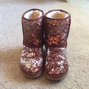Bronze Sequin Uggs.
